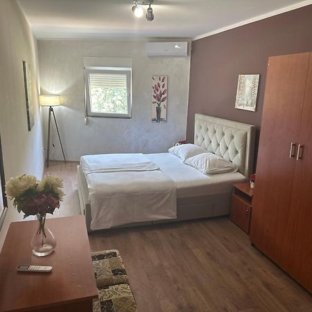 Apartments Bokan Cetinje Eksteriør bilde