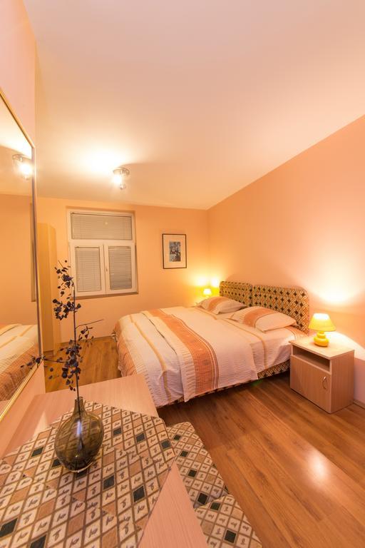 Apartments Bokan Cetinje Rom bilde