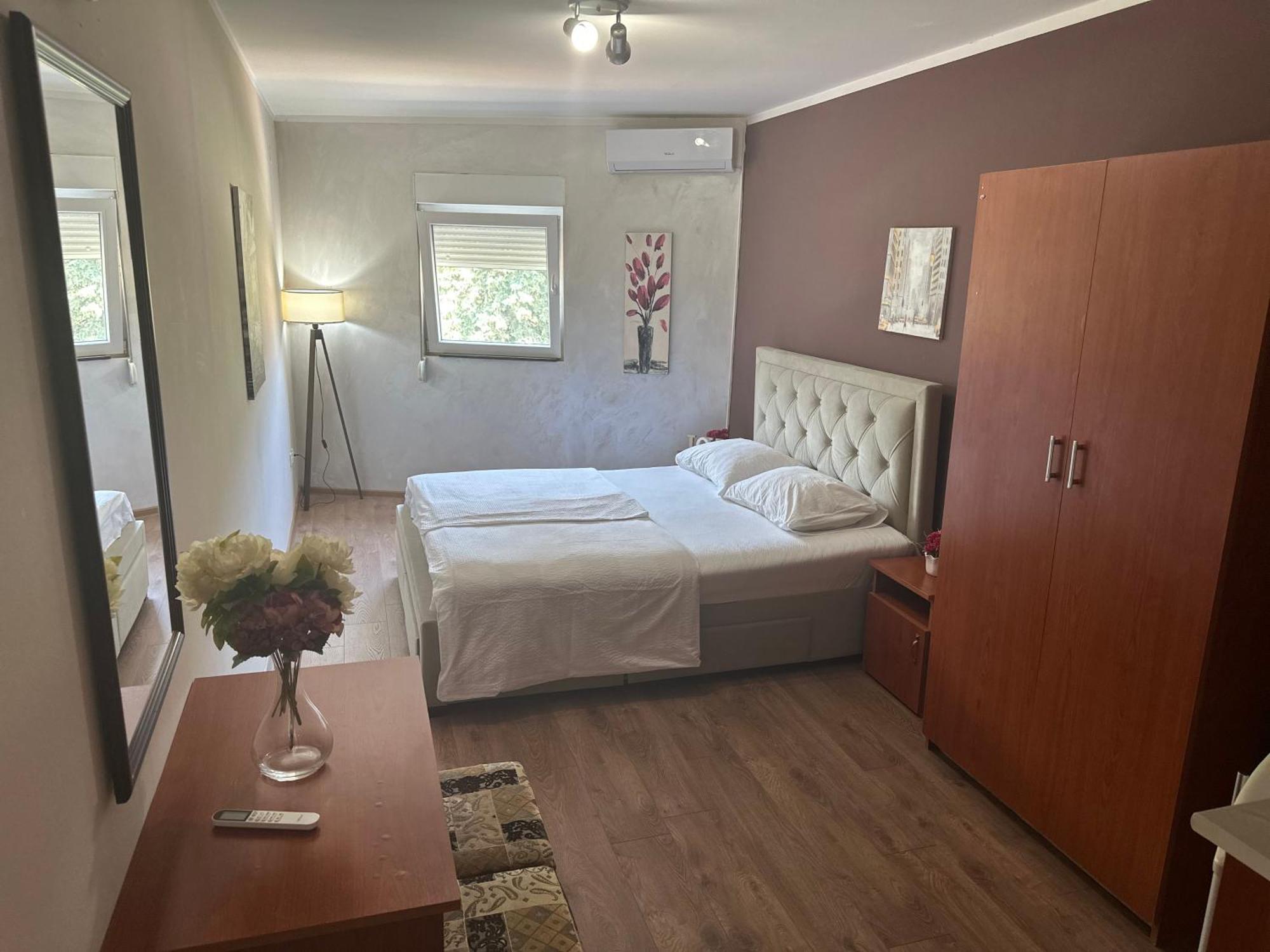 Apartments Bokan Cetinje Eksteriør bilde