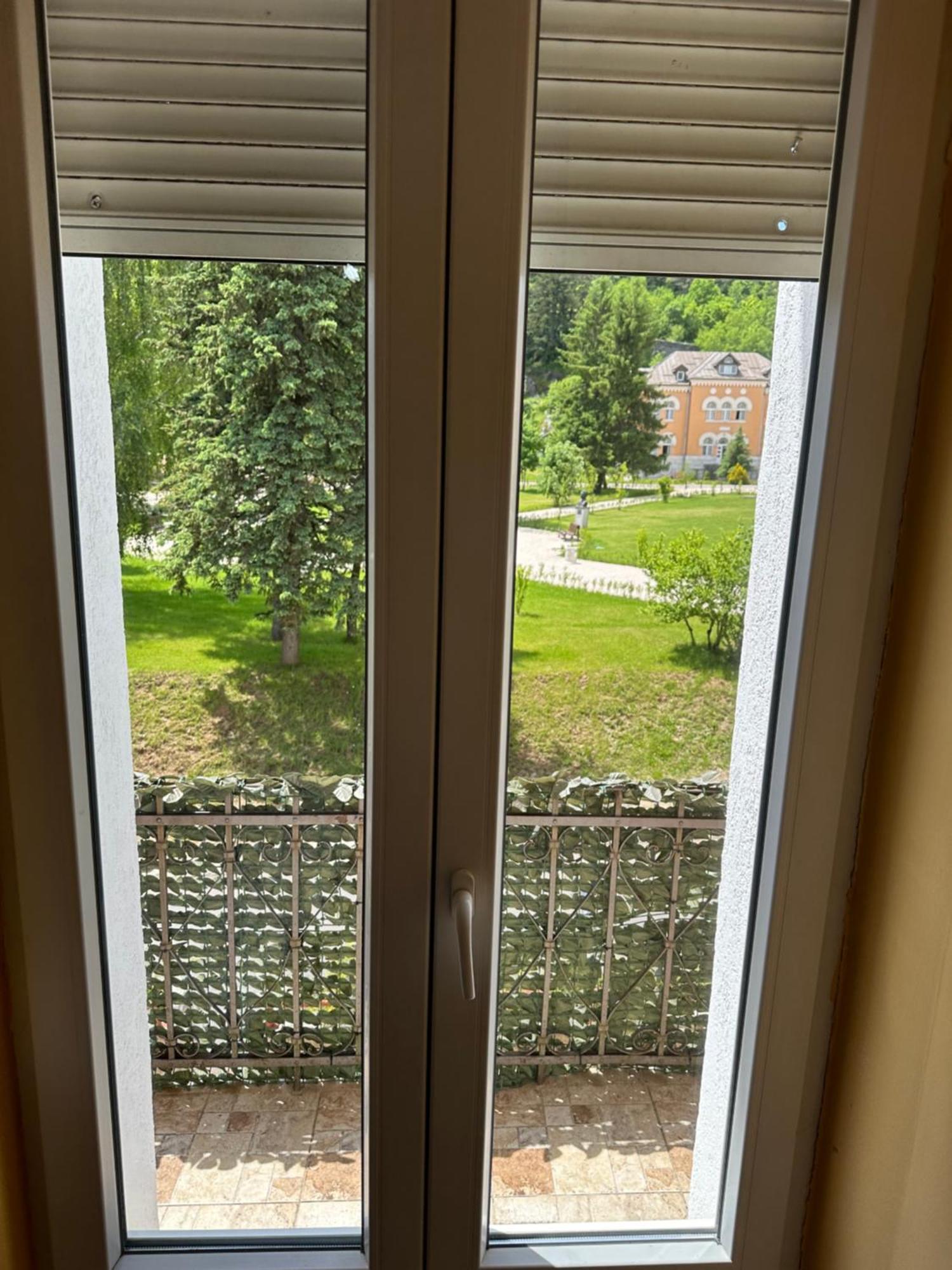 Apartments Bokan Cetinje Eksteriør bilde