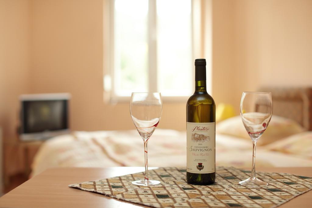 Apartments Bokan Cetinje Rom bilde