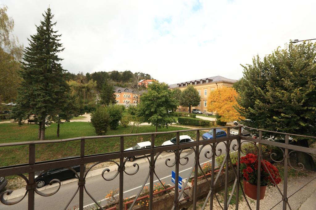 Apartments Bokan Cetinje Eksteriør bilde